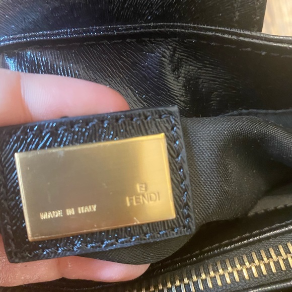 Fendi leather baguette bag - Picture 5 of 16